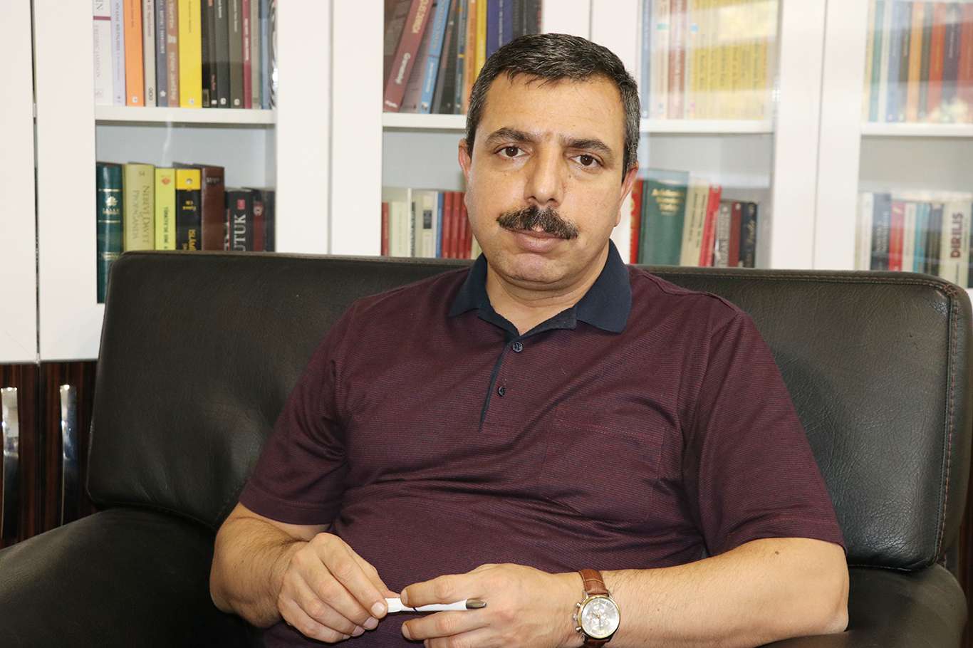 Hukukçu Hüseyin Kurşun: "Sebeplere inerek kadın cinayetlerini engelleyebiliriz" Hukukçu Hüseyin Kurşun: "Sebeplere inerek kadın cinayetlerini engelleyebiliriz"
